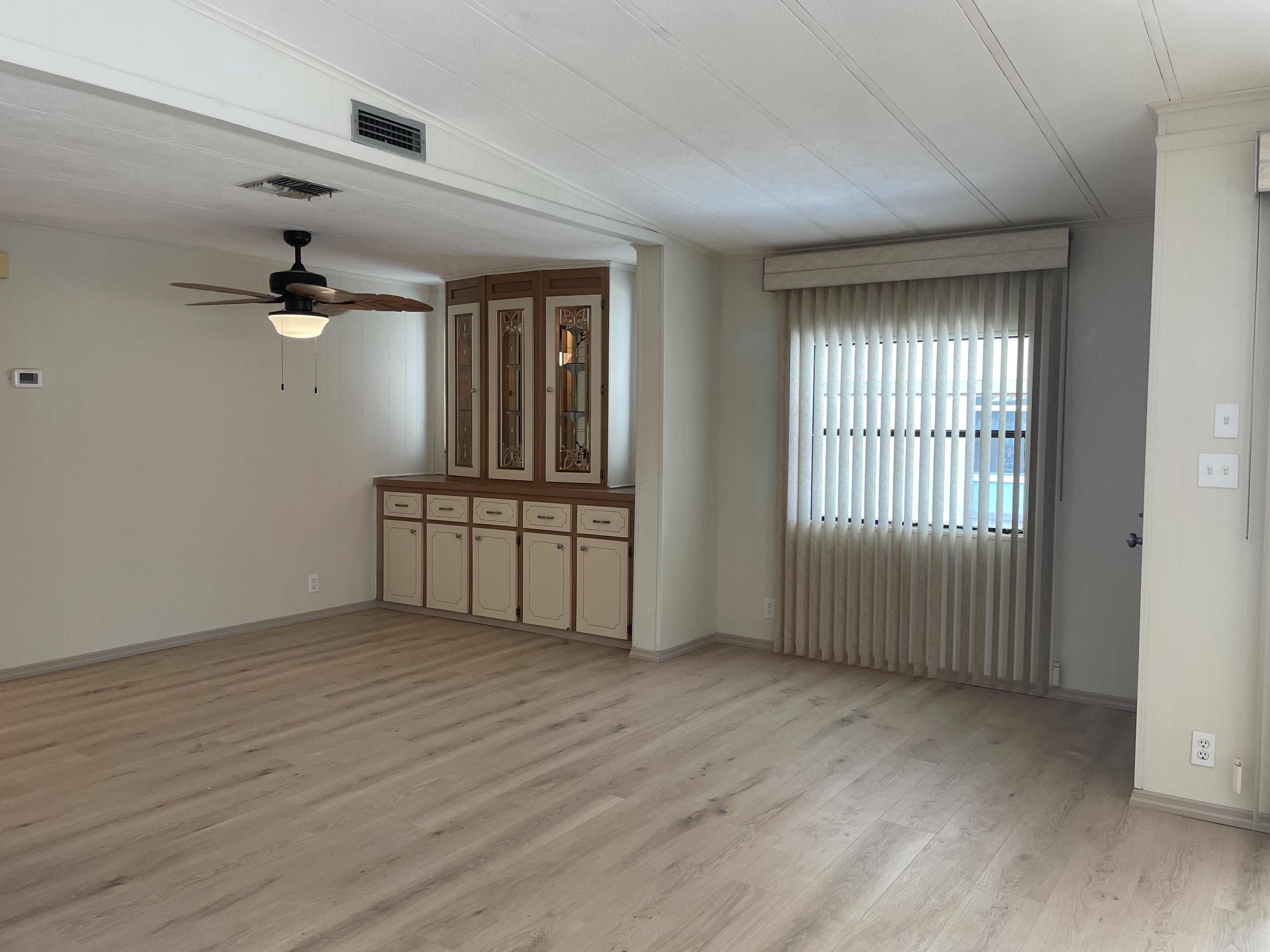 100 Hampton Rd – photo 2