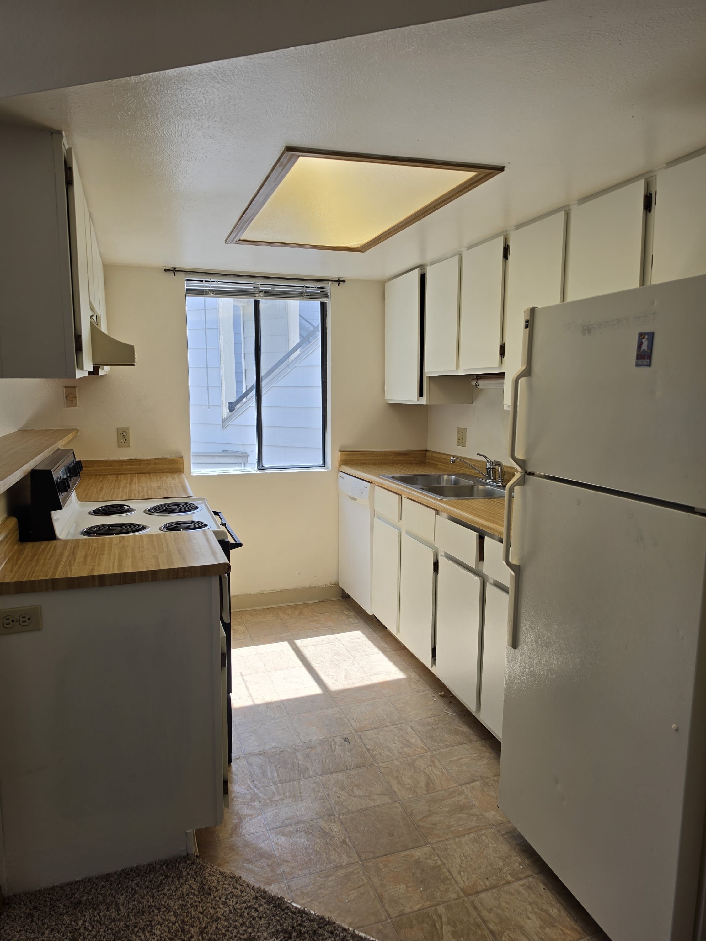 17054 E Tennessee DrUnit 103 – photo 5