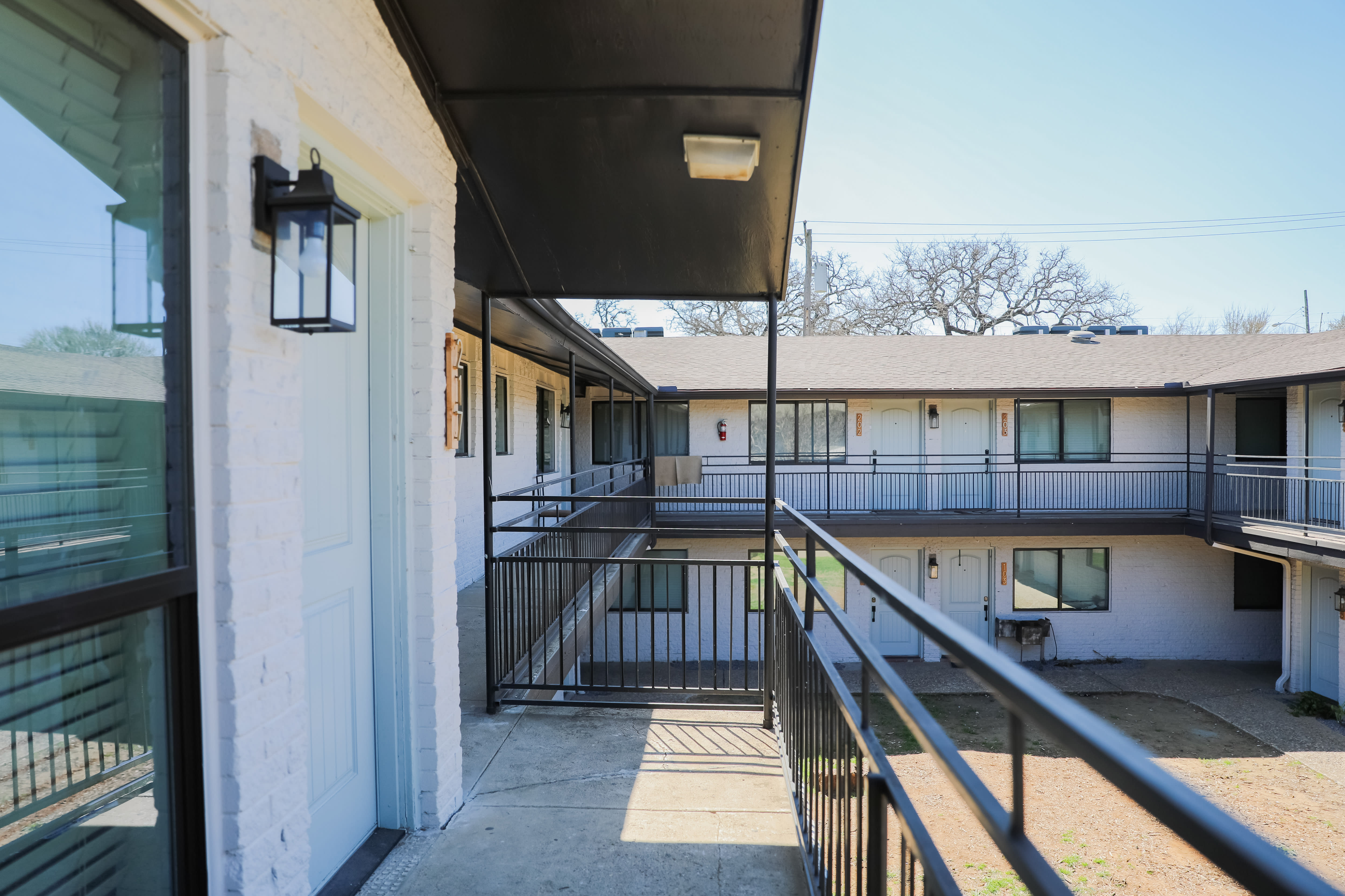 Pavilion At Bishop Ridge – photo 1