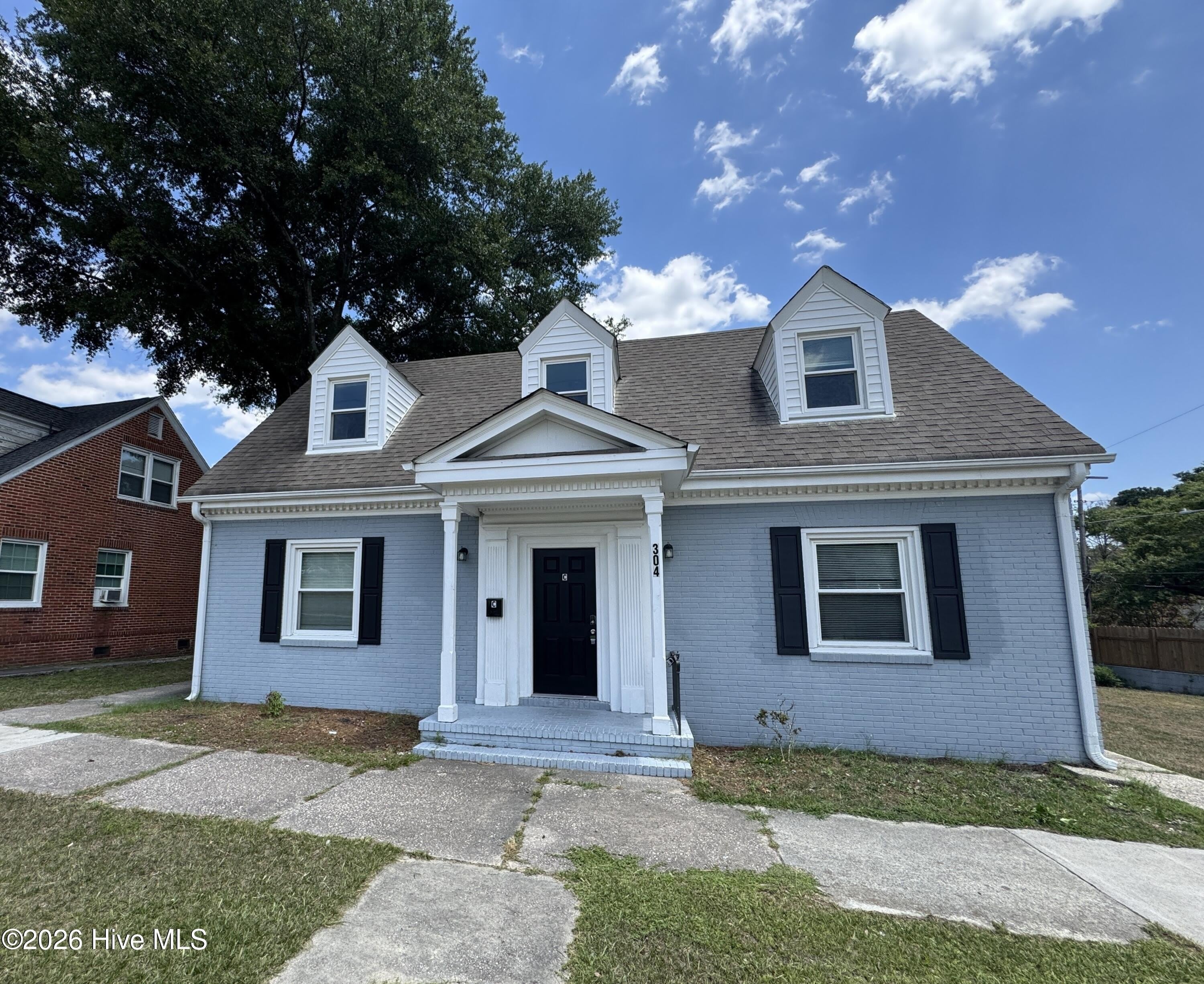304 N 11th Street – photo 1