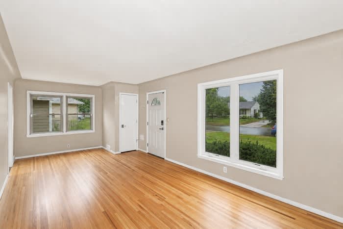7227 Oakland Avenue South – photo 4