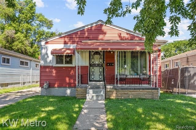 1686 S Bassett Street – photo 1
