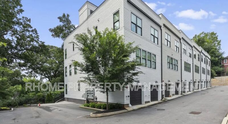 729 Eloise Way – photo 3