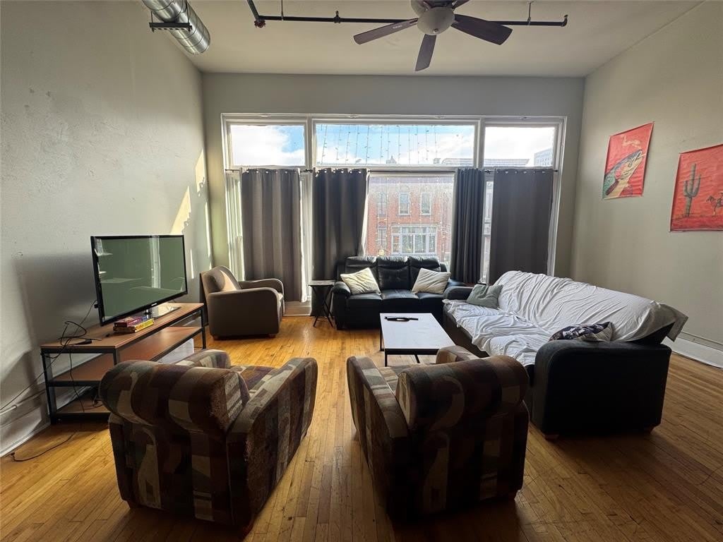 135 Washington Street – photo 1