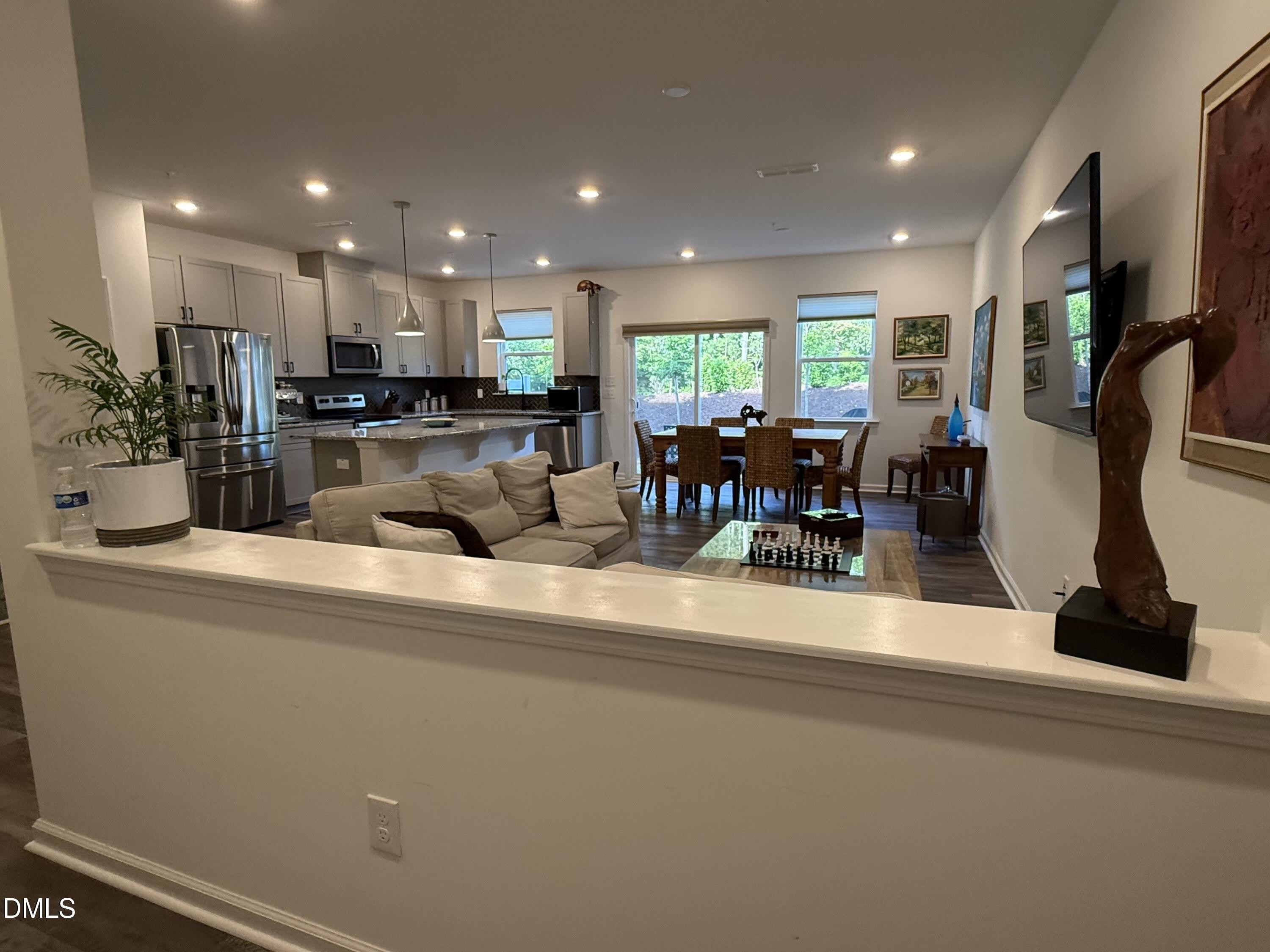 111 Golden Gate Lane – photo 3