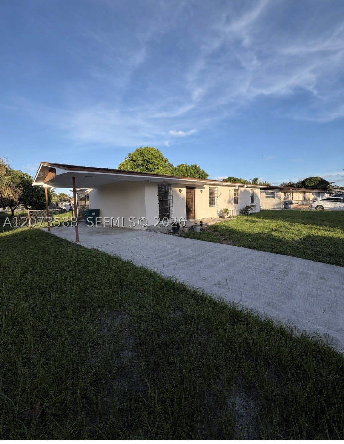 19211 NW 52nd Ave – photo 1