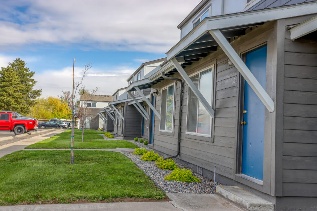 Amberbrook Townhomes – photo 4