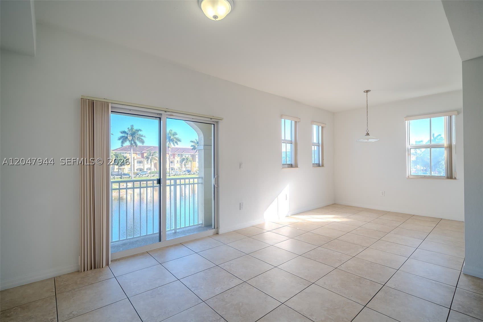10855 NW 88th Ter – photo 3