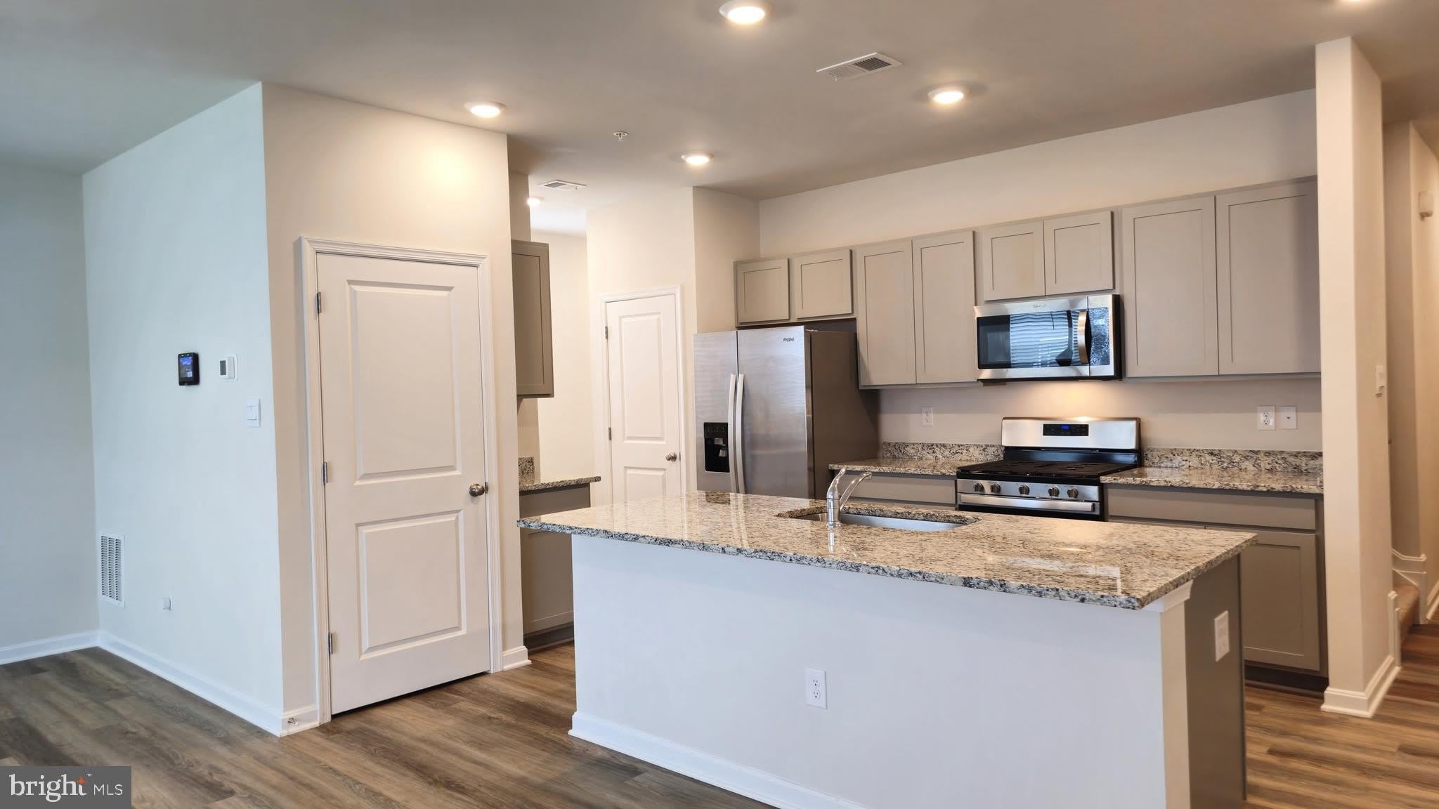 717 PICKEREL Place – photo 2