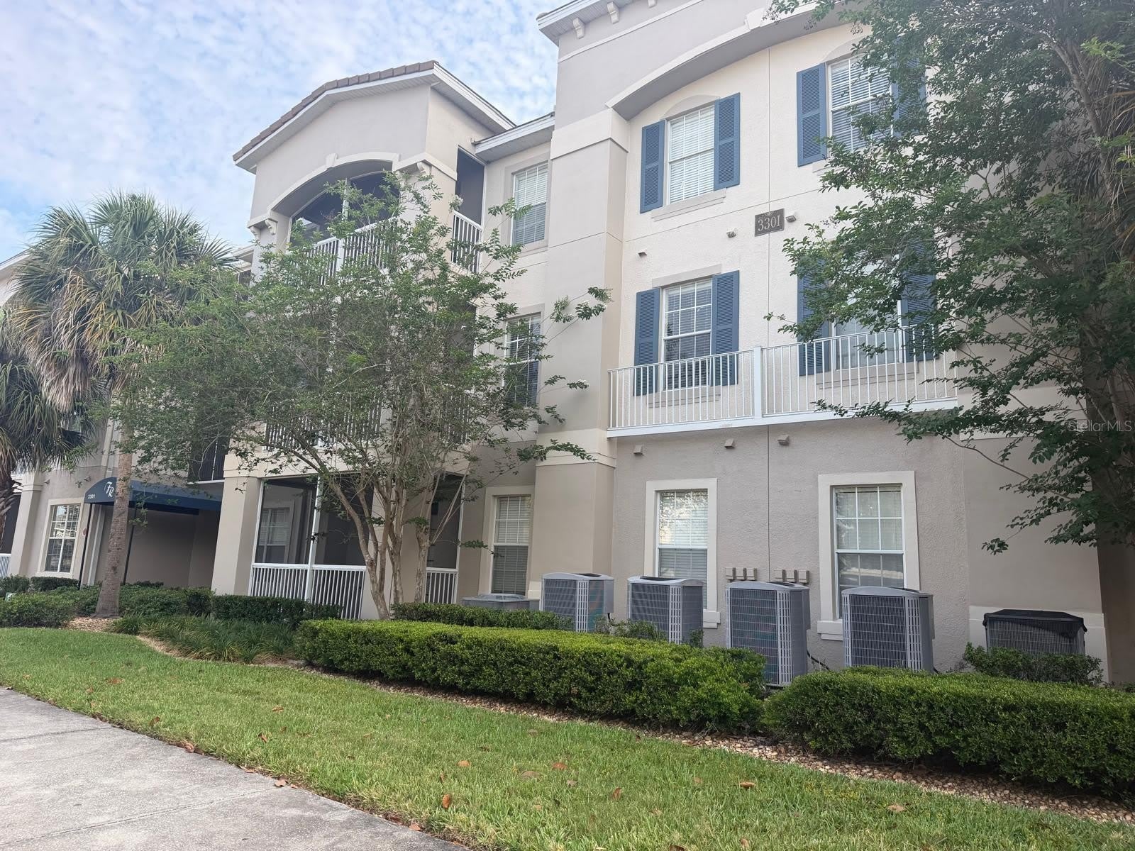 3301 WHITESTONE Circle – photo 1
