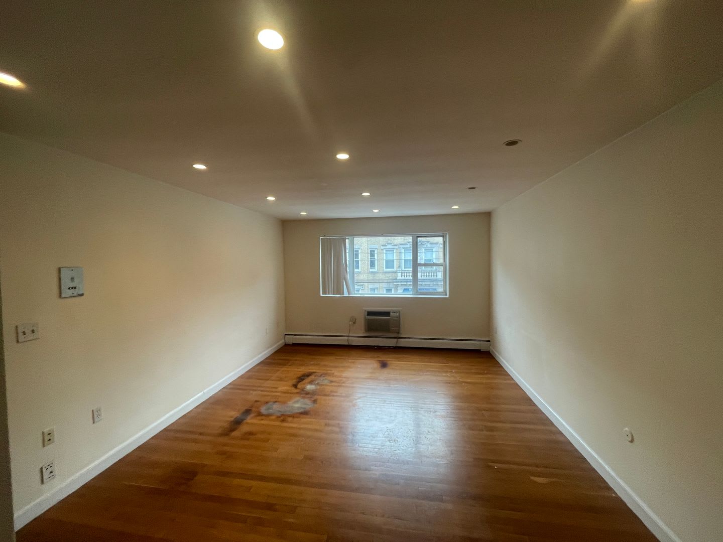 Packards Corner HUGE 1 bed, AC, Dishwasher HW floors Lots of Closets! Now or 9.1 FREE MONTH – photo 5