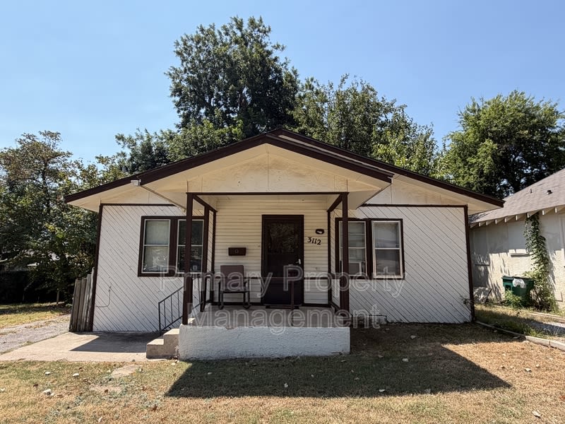 3112 Nw 14Th St – photo 1