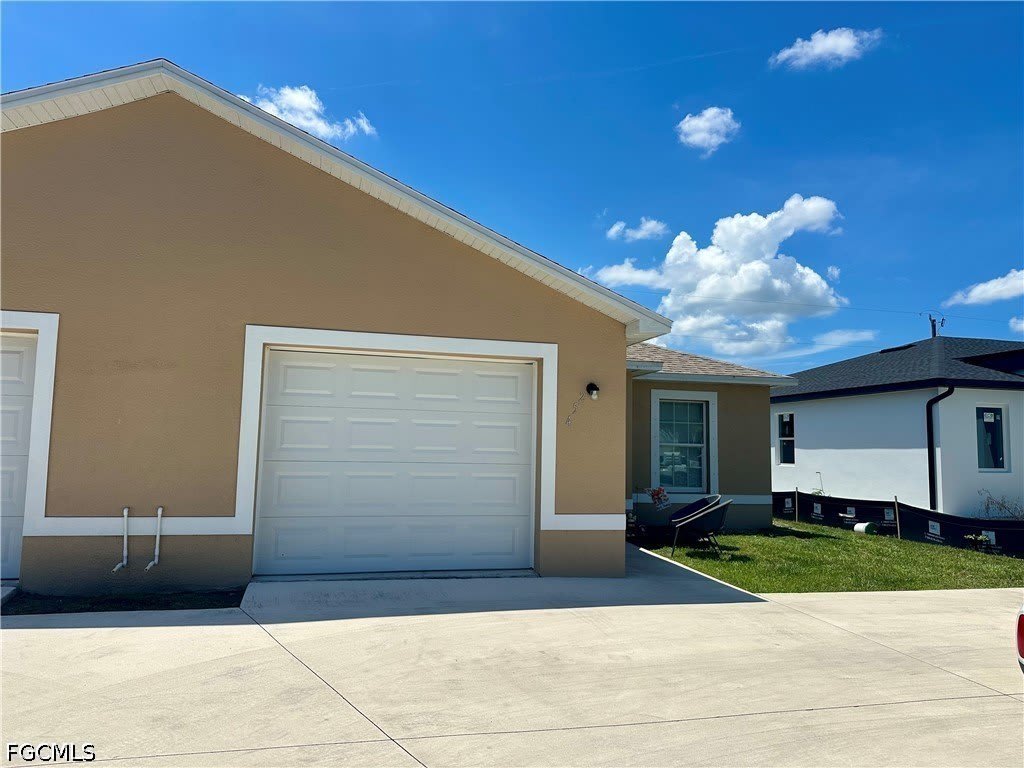 254 SW 3rd Street – photo 1
