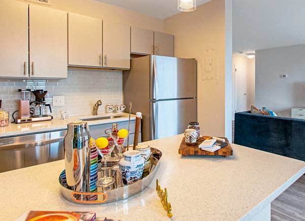 Shirlington House – photo 3
