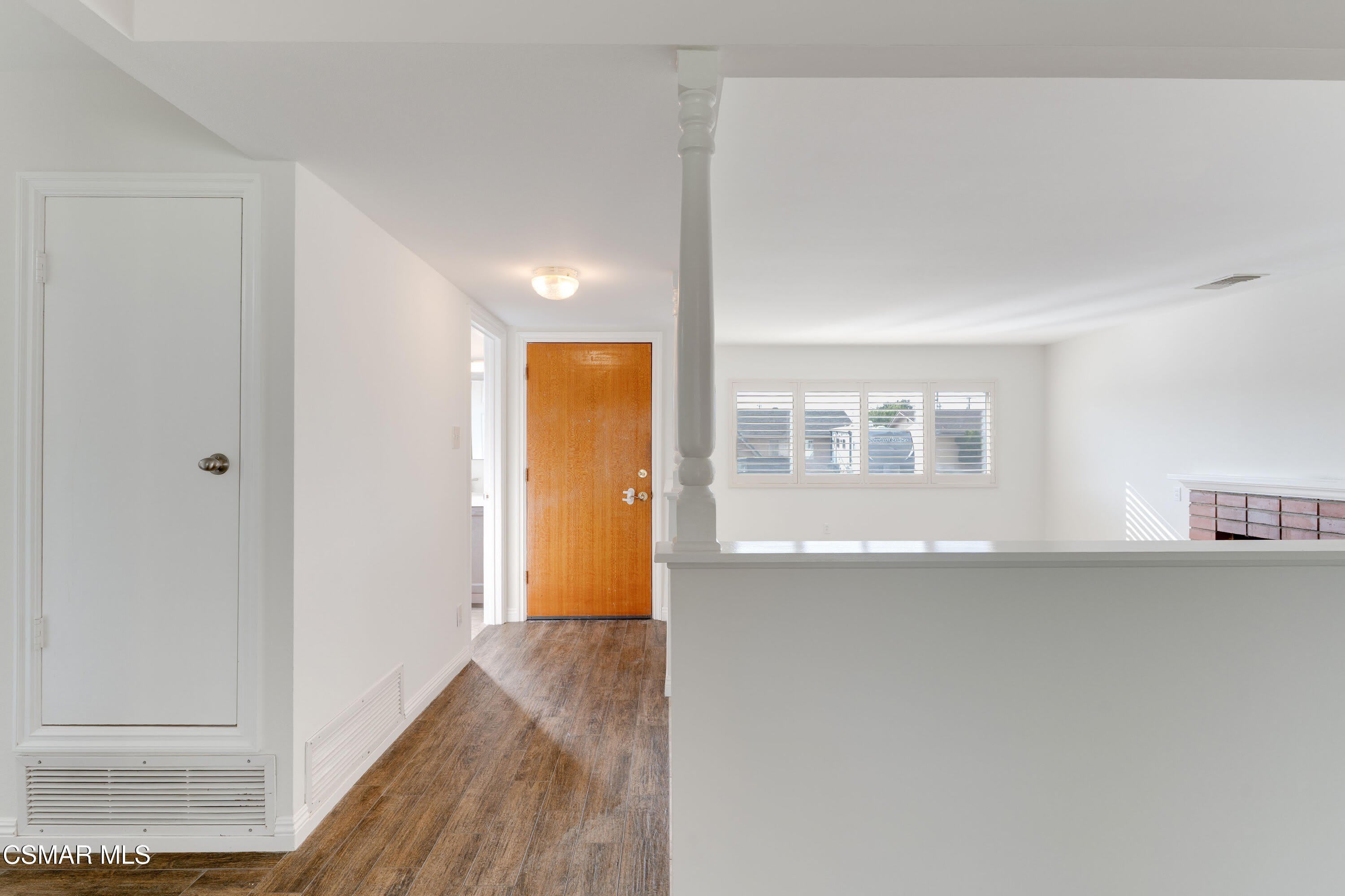 1638 Olympic Street – photo 4