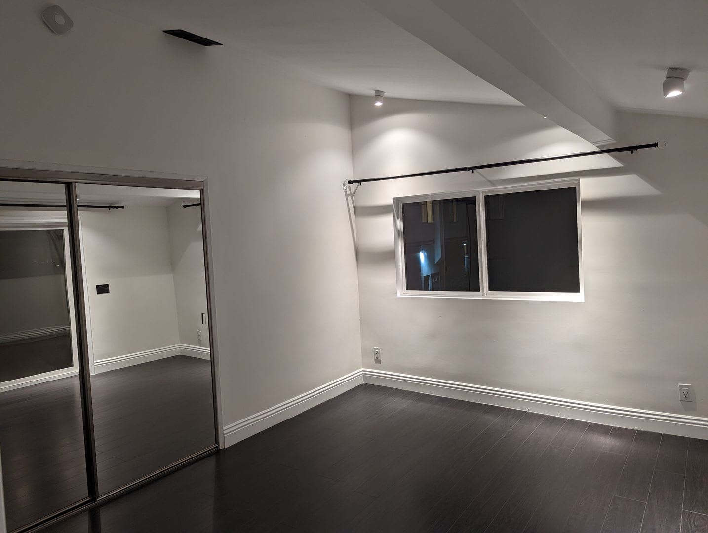 Maison De Glen LLC – photo 3