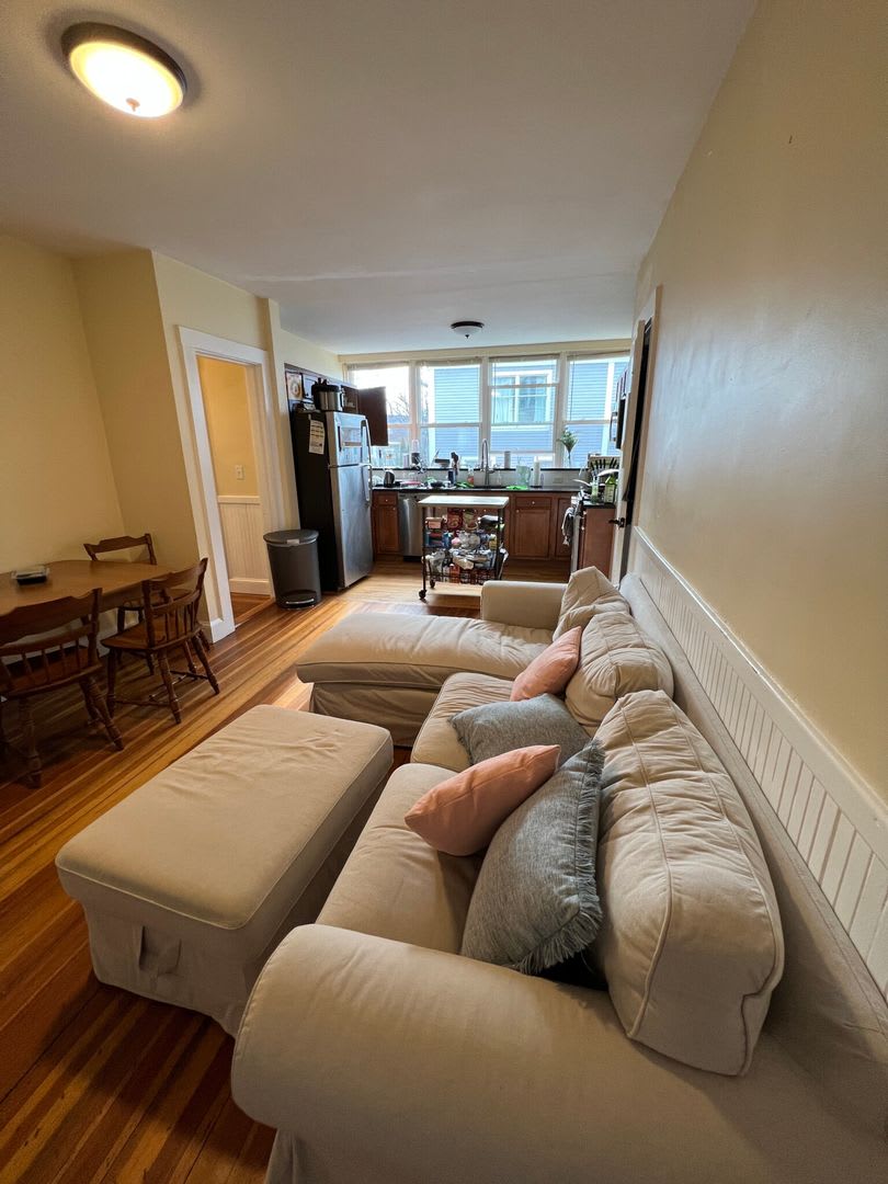340 Beacon St #2B Somerville MA 02143 – photo 1