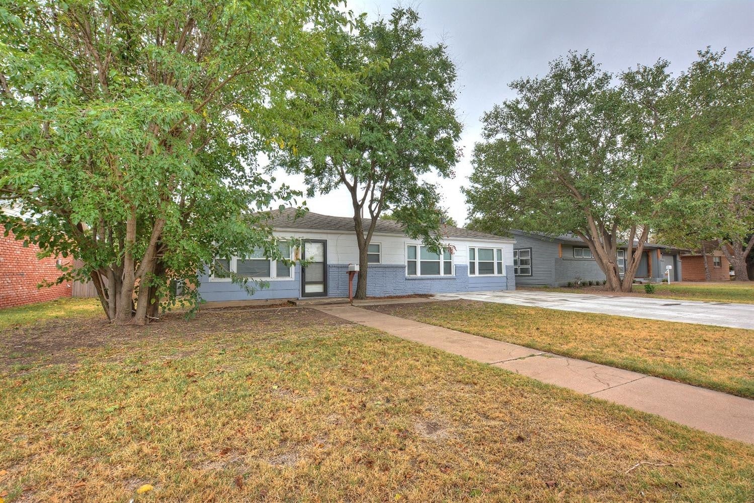 4205 41St Street Pm2 – photo 2
