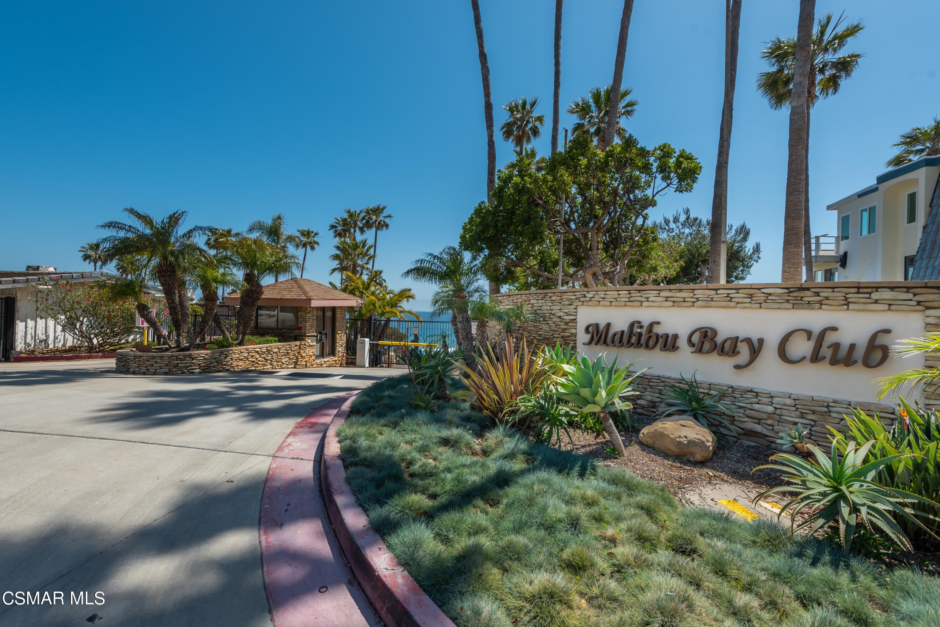 11844 S Beach Club Way – photo 2