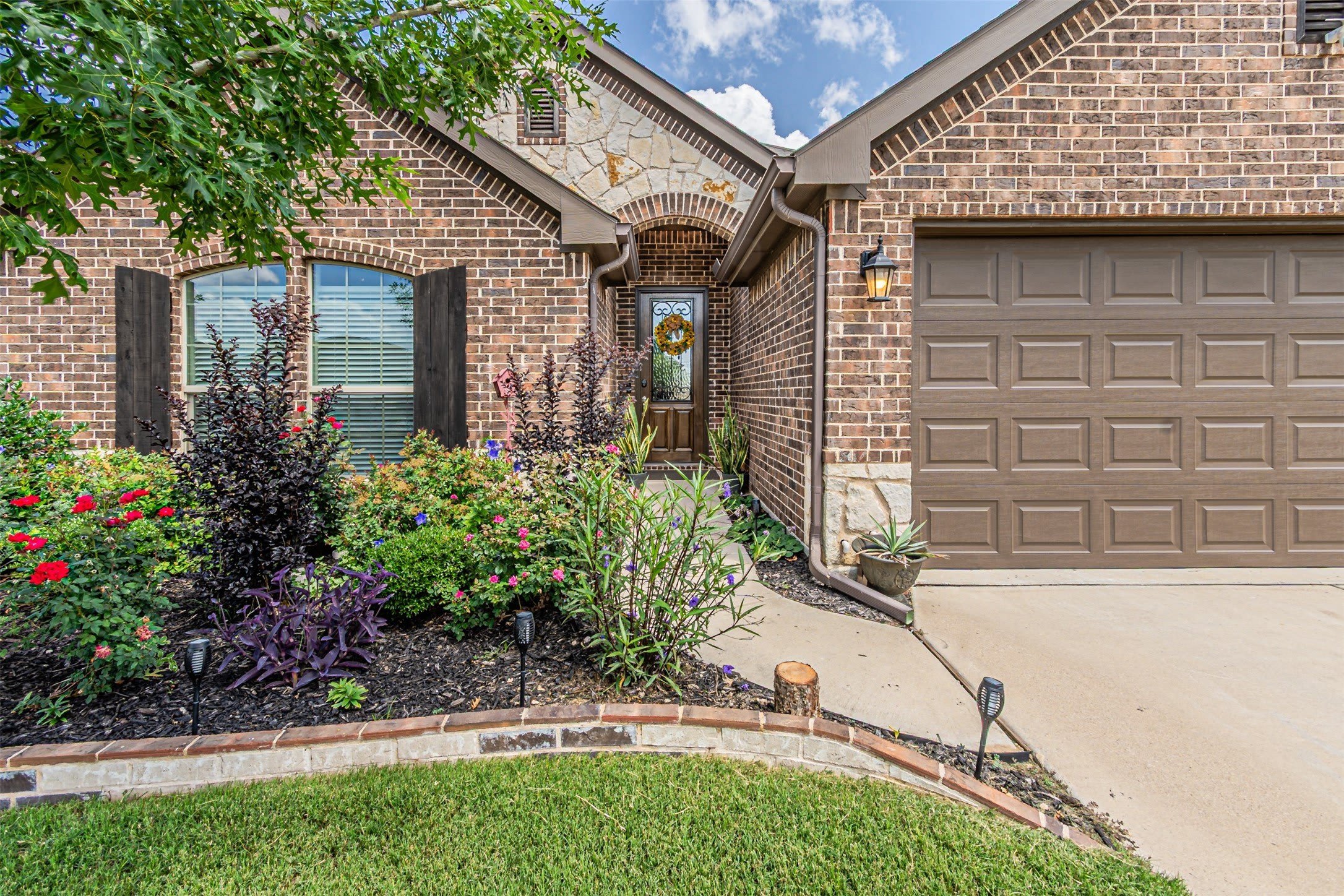 2553 Hadley Street – photo 3