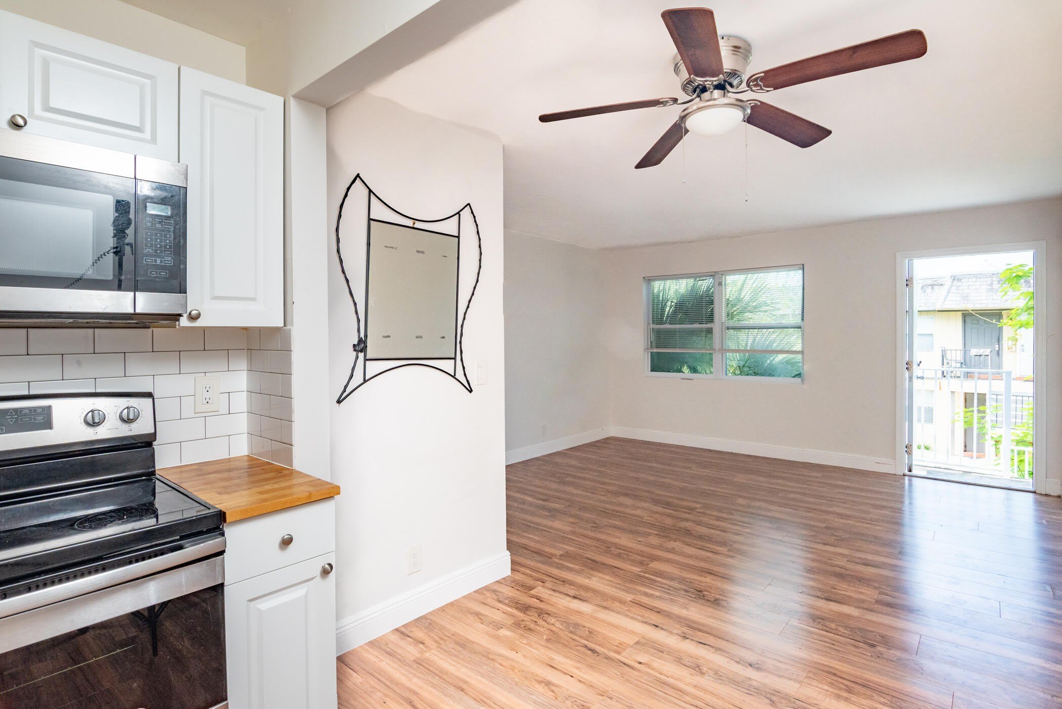 715 S Swinton Avenue – photo 3