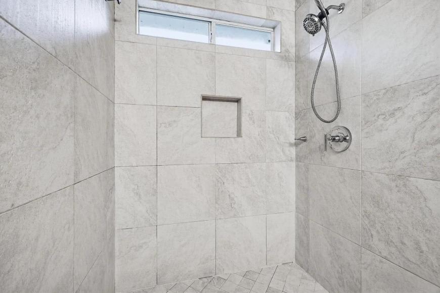 1613 Governors Dr. – photo 5