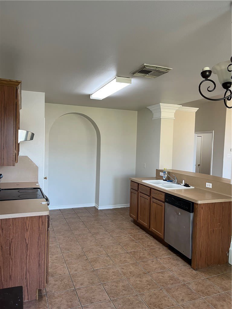 2325 Light Wind Drive – photo 2