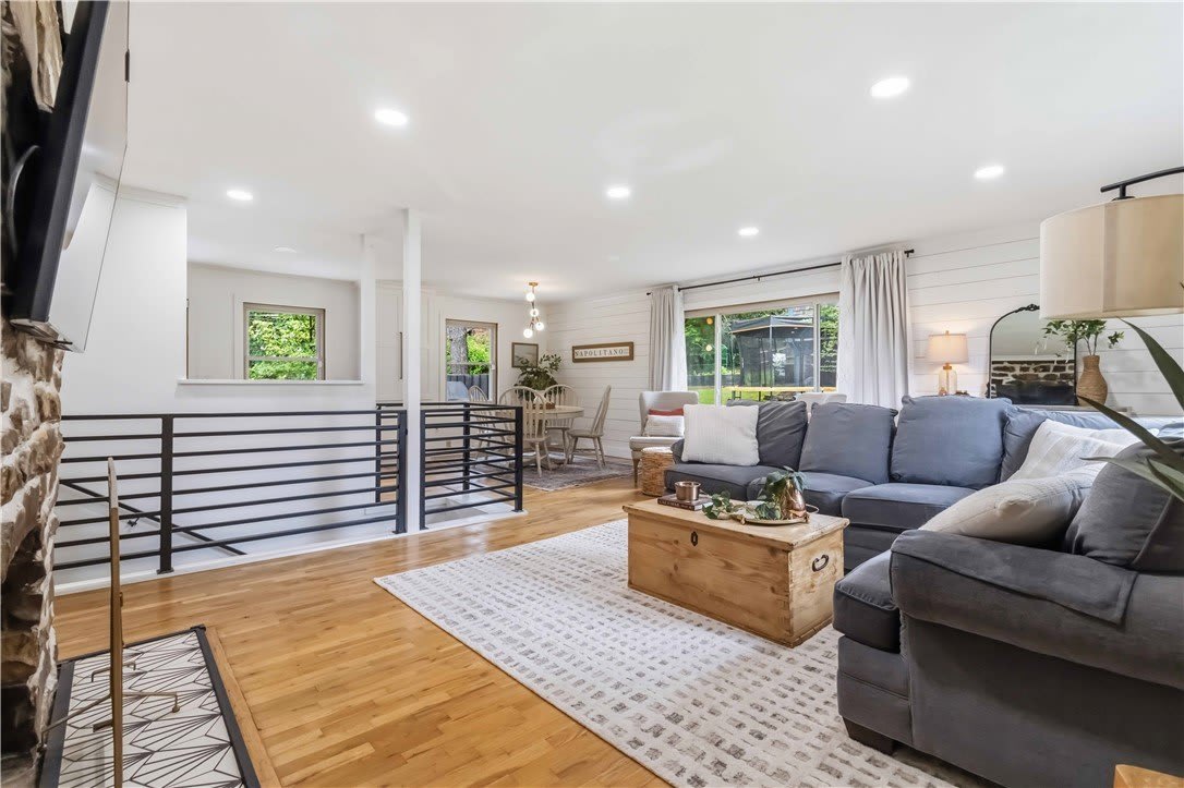 1724 N Greenvalley Avenue – photo 1