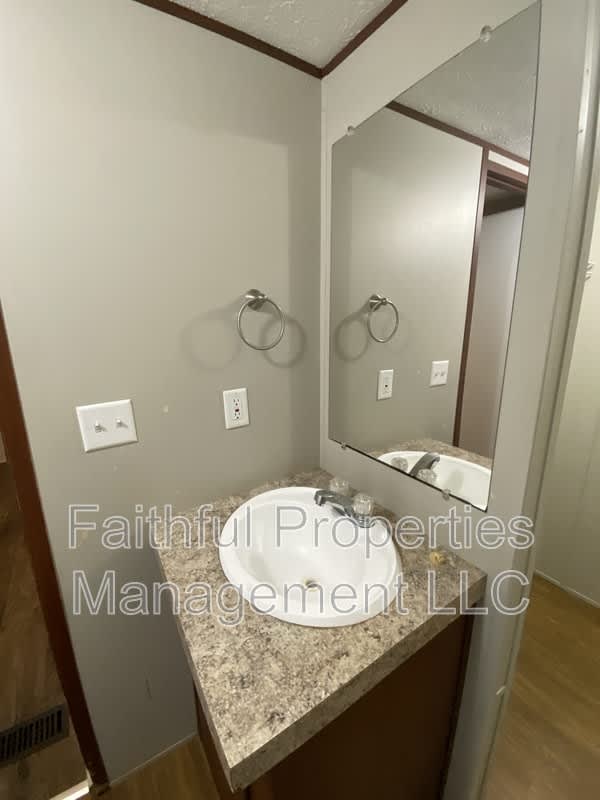 10315 County Road 2301 – photo 5