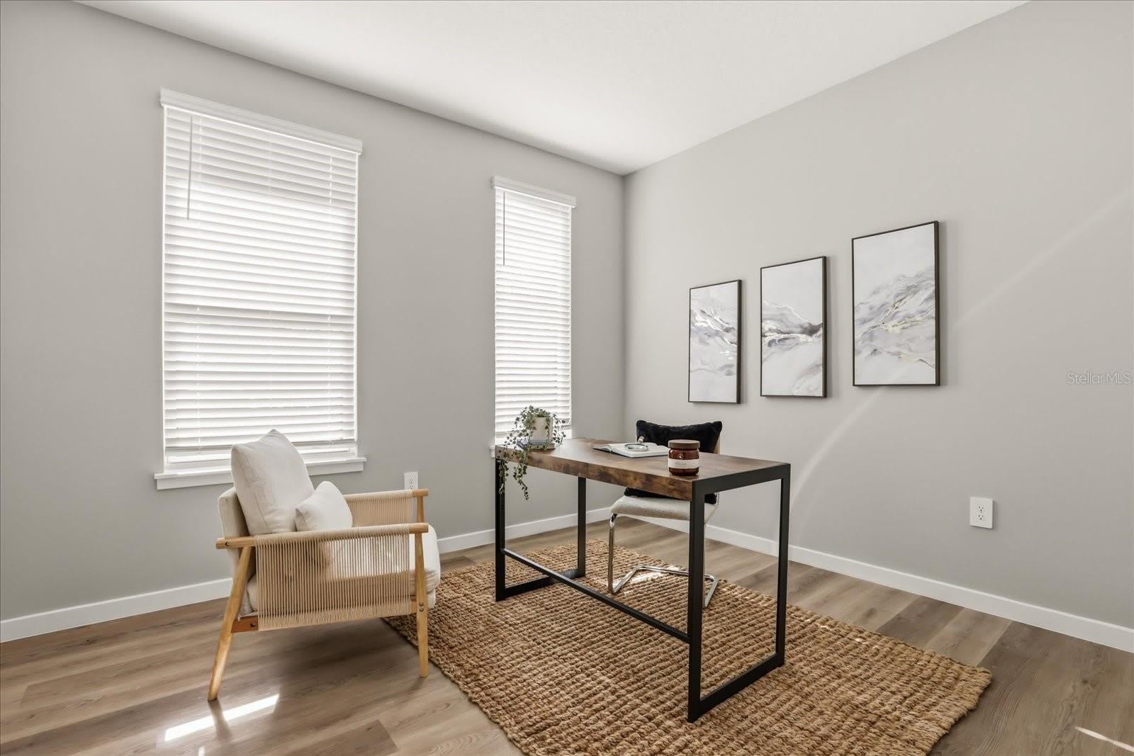 2316 E CONCORD Street – photo 2