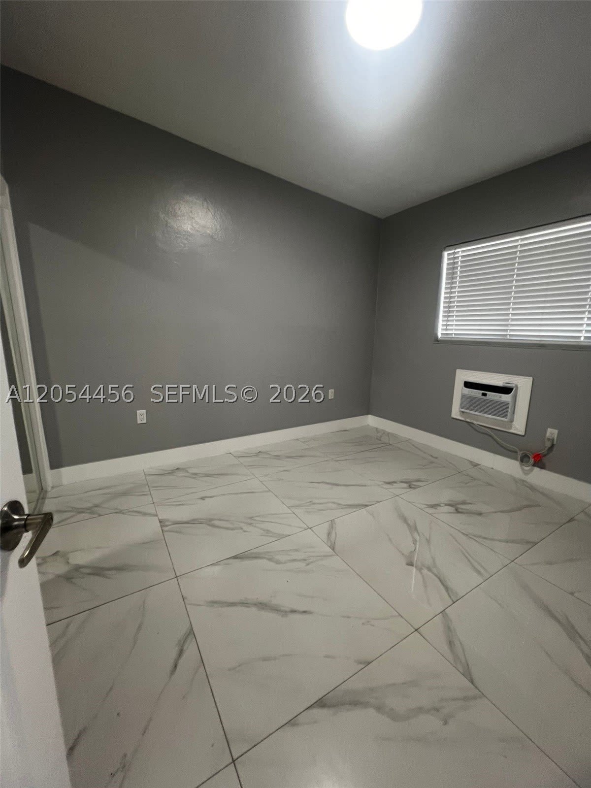 2090 NW 31th St – photo 5