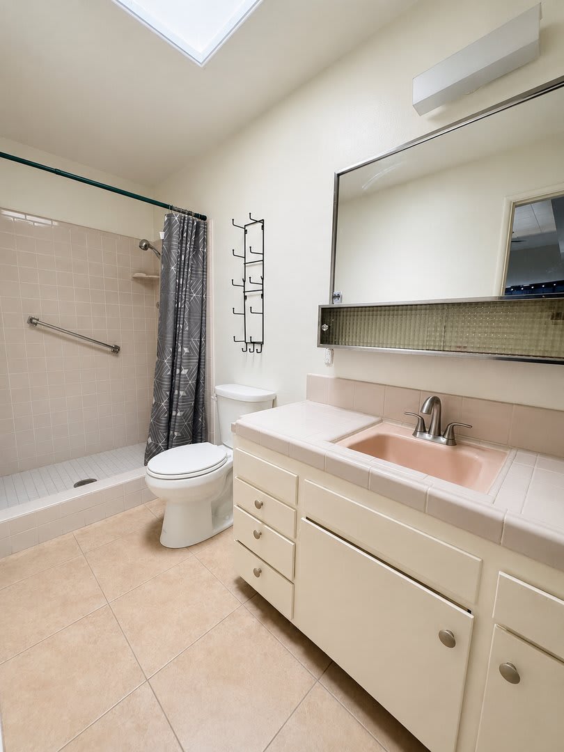 Condominium Coming Soon!! – photo 4