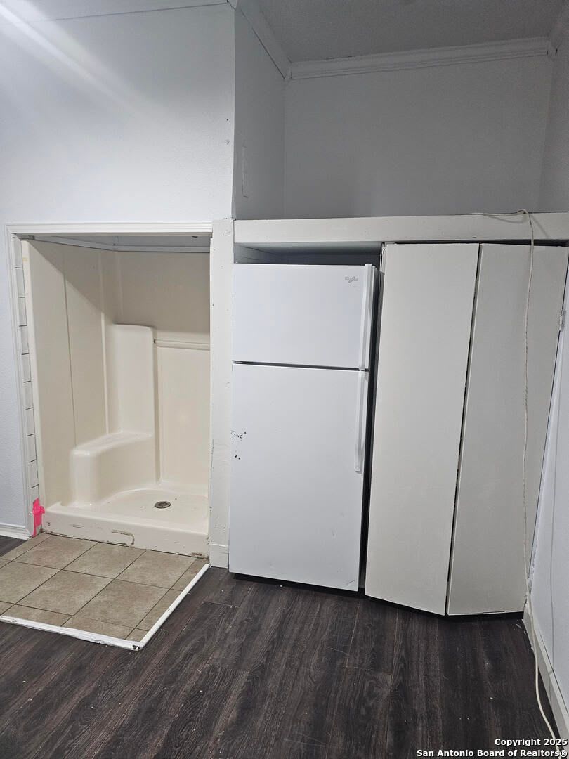STUDIO APARTMENT NEAR DOWNTOWN! – photo 3