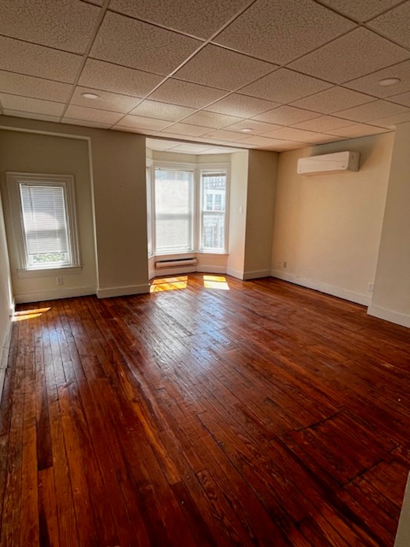 139 E Philadelphia Street – photo 2