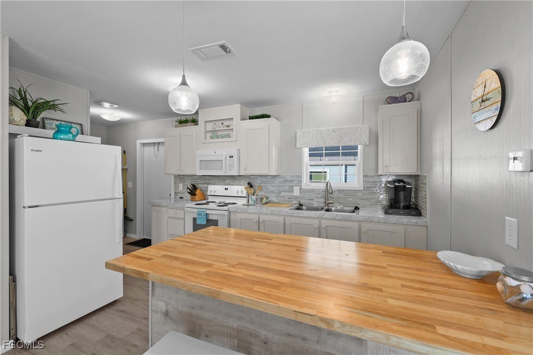 1747 Beverly Drive – photo 5