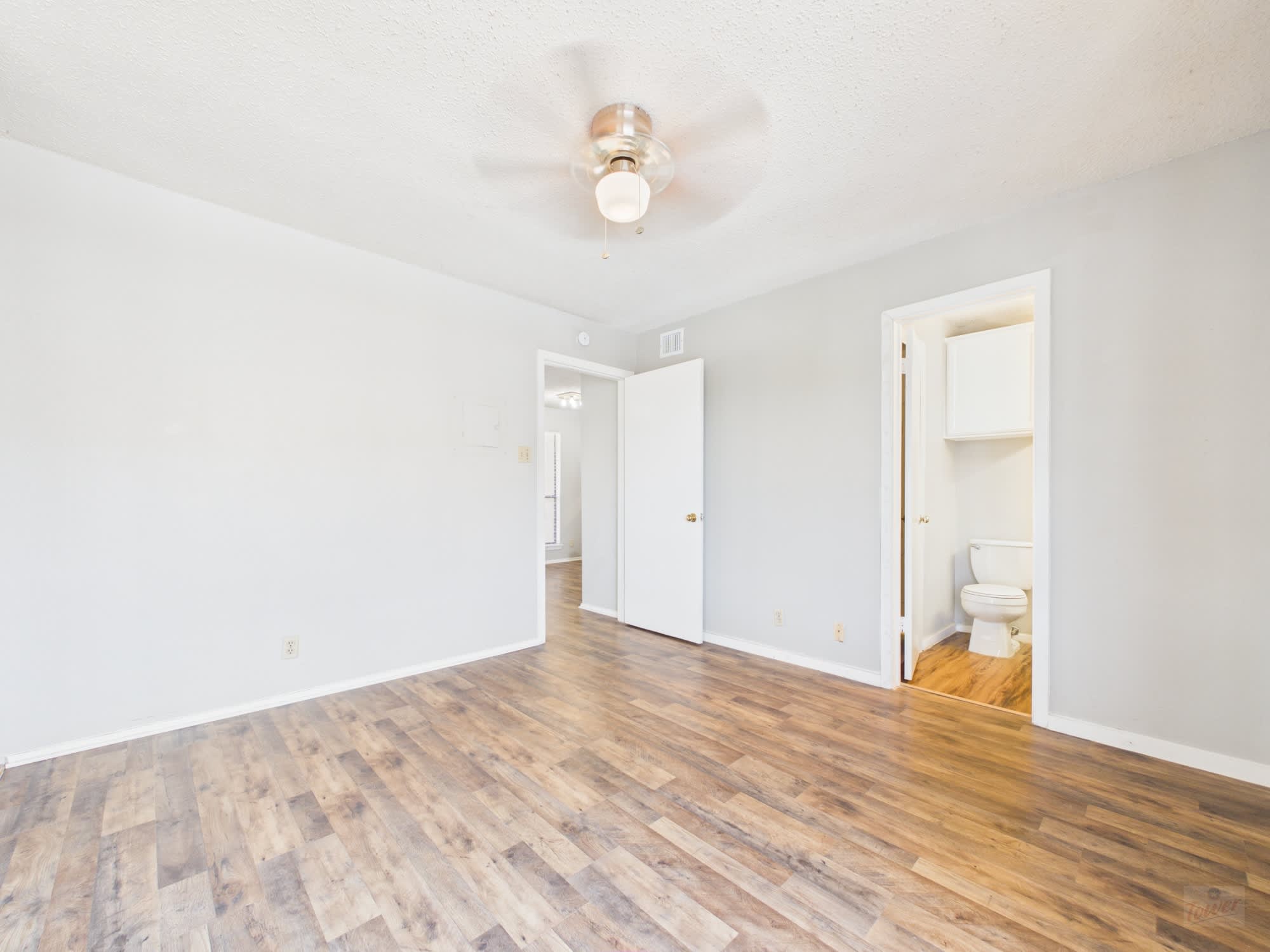 3115 Helms St Apt 210 – photo 5