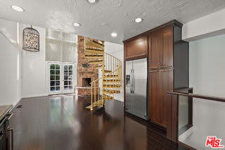 1665 North Beverly Glen Boulevard – photo 4