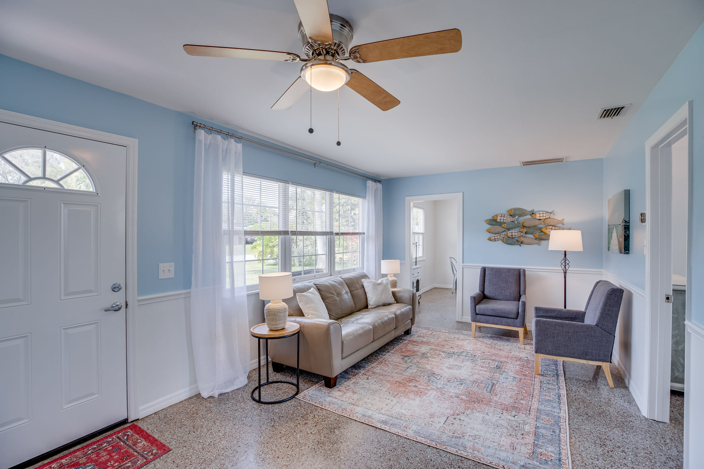 1560 4th Ct – photo 2