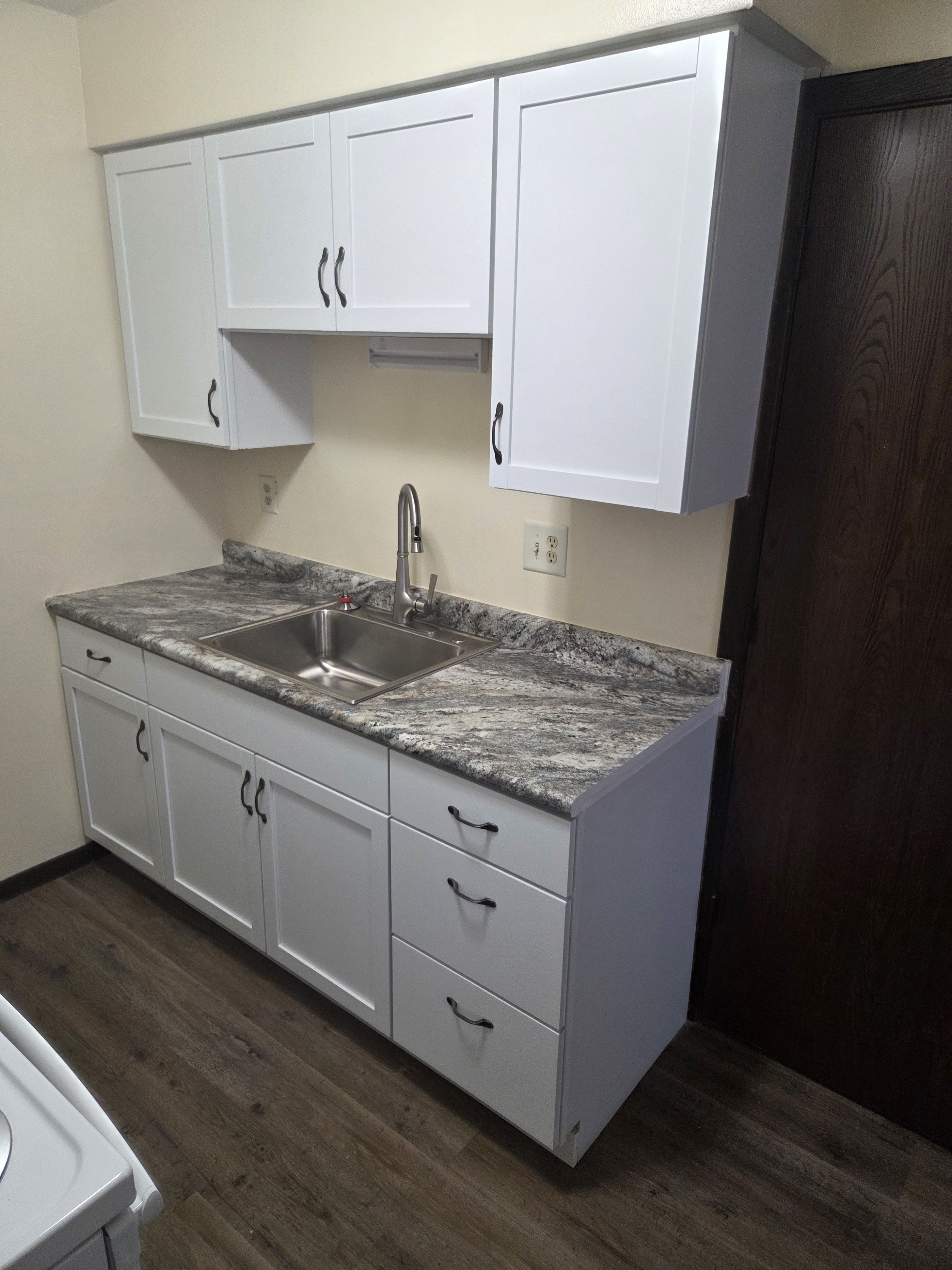 425 S Thayer St – photo 1