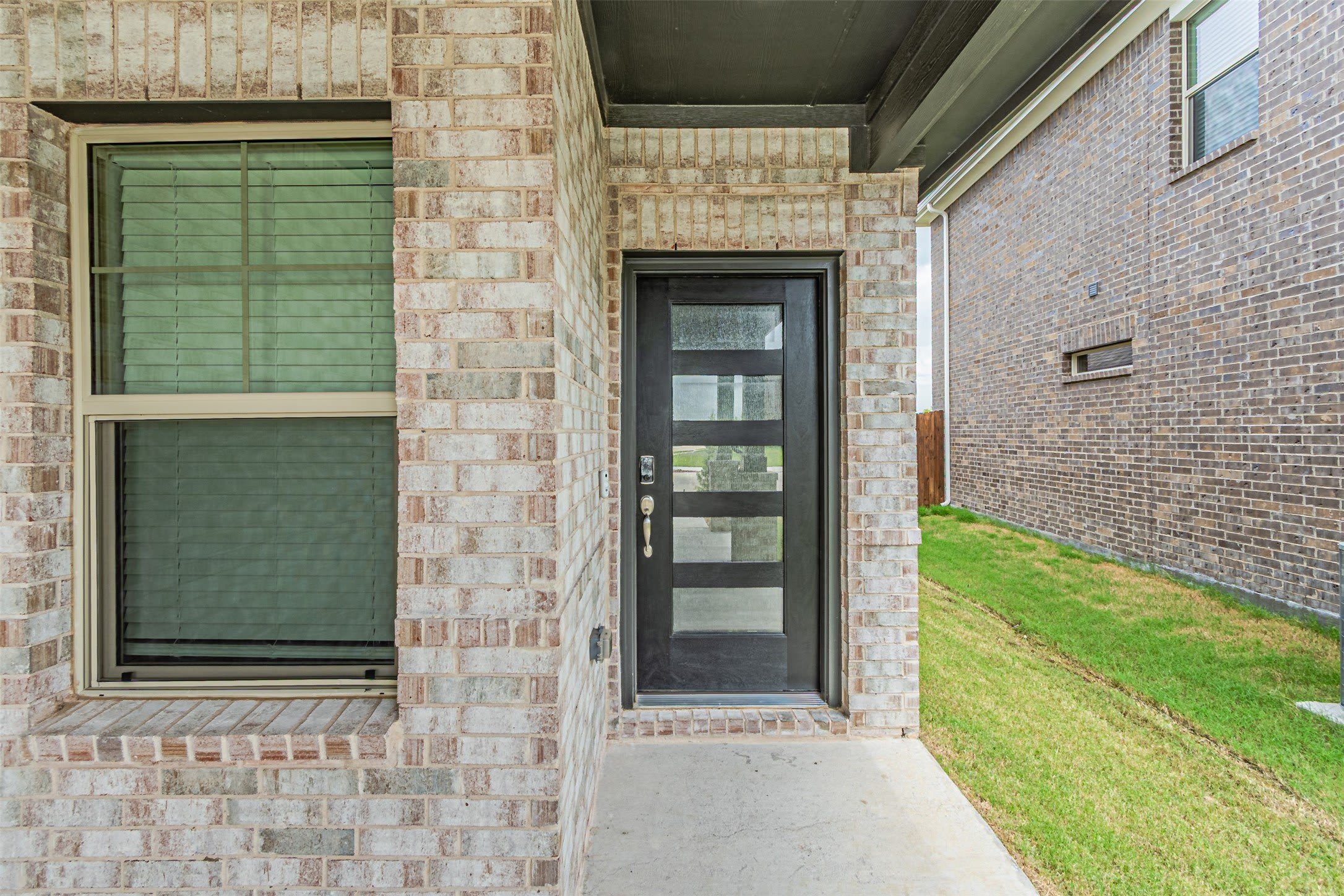 1134 Old Stead Drive – photo 5