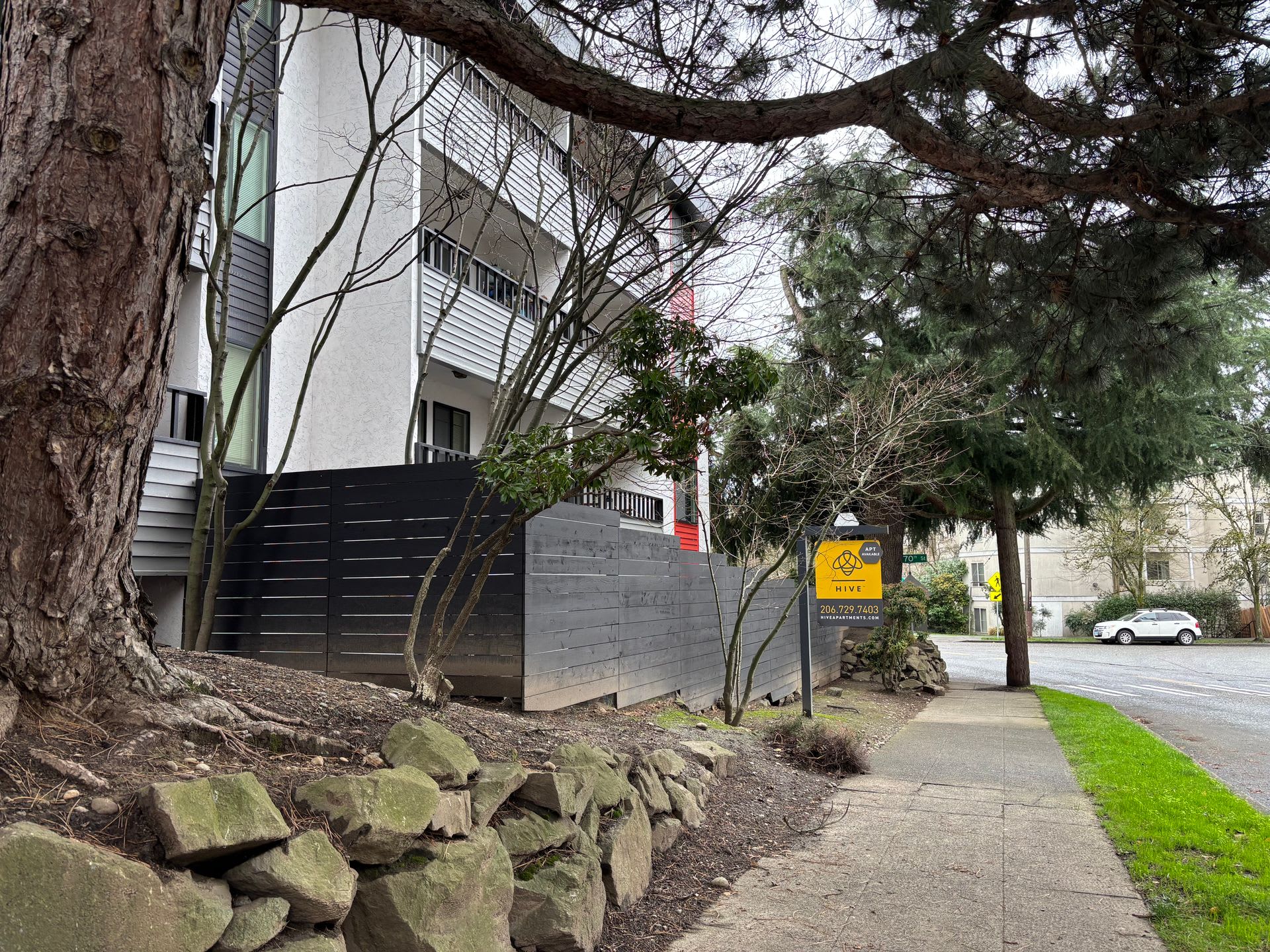 2 BLOCKS TO GREEN LAKE PARK! – photo 3