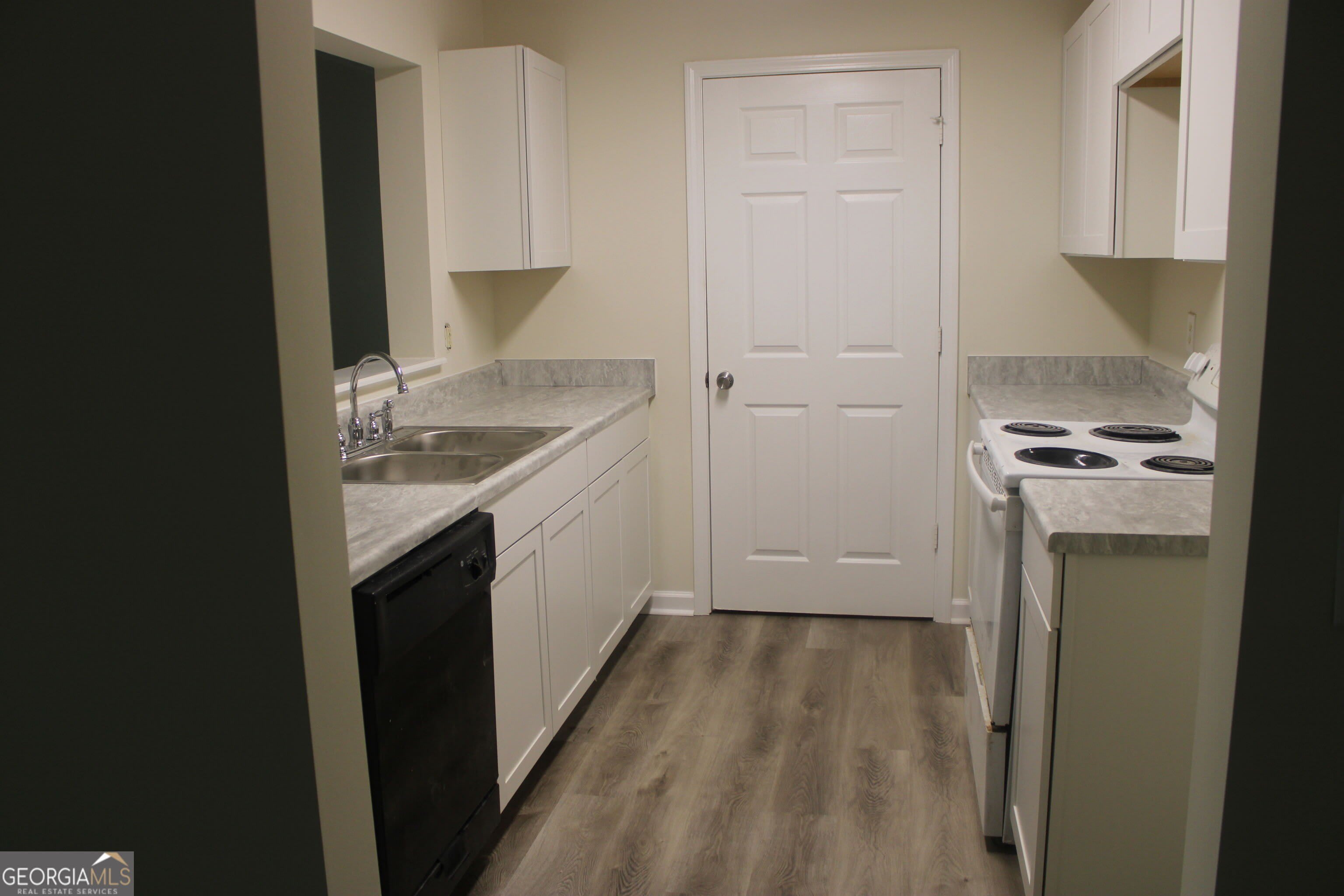 3301 Fairington Club Drive – photo 3