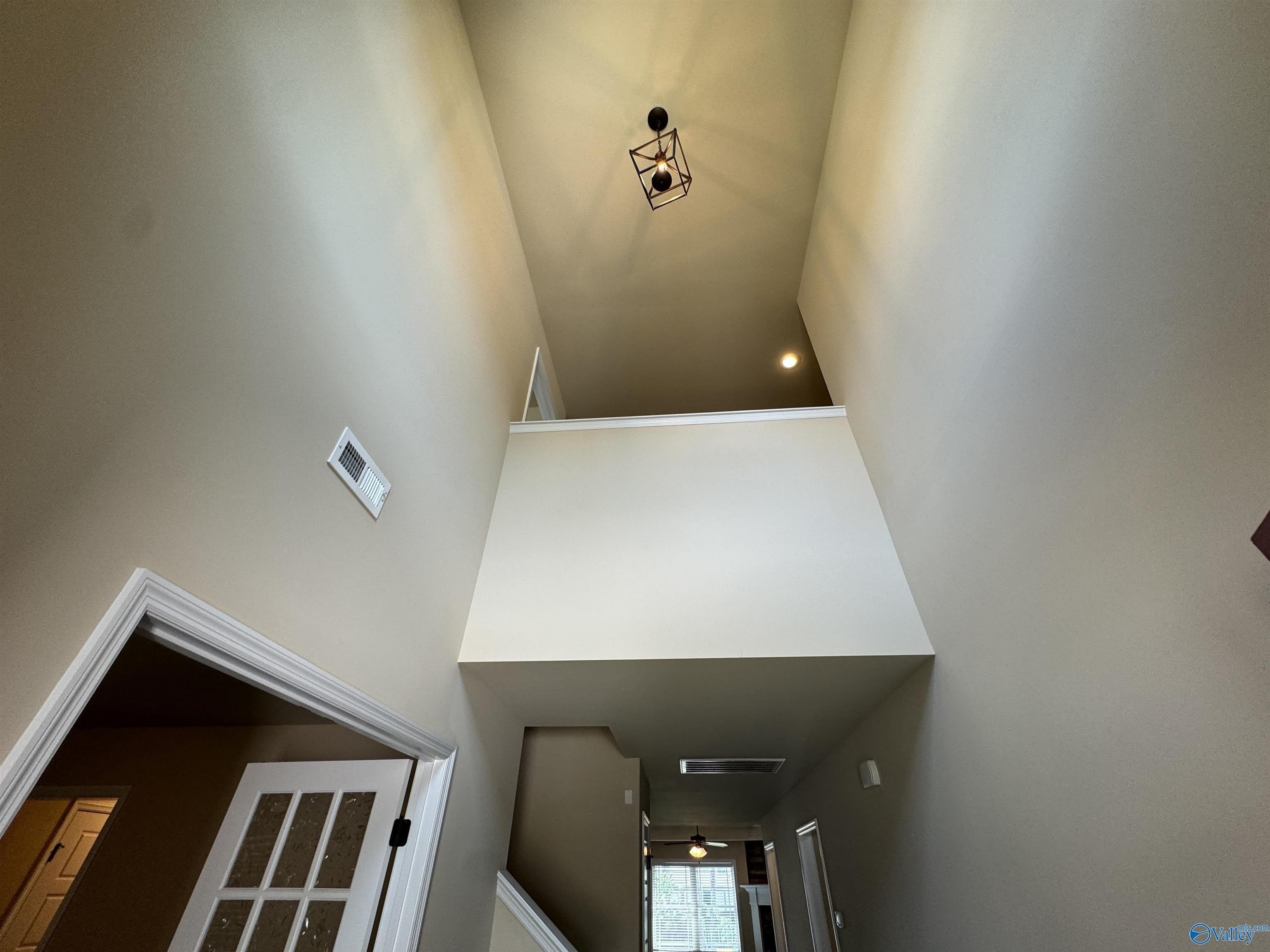 120 Meadowglade Lane – photo 4