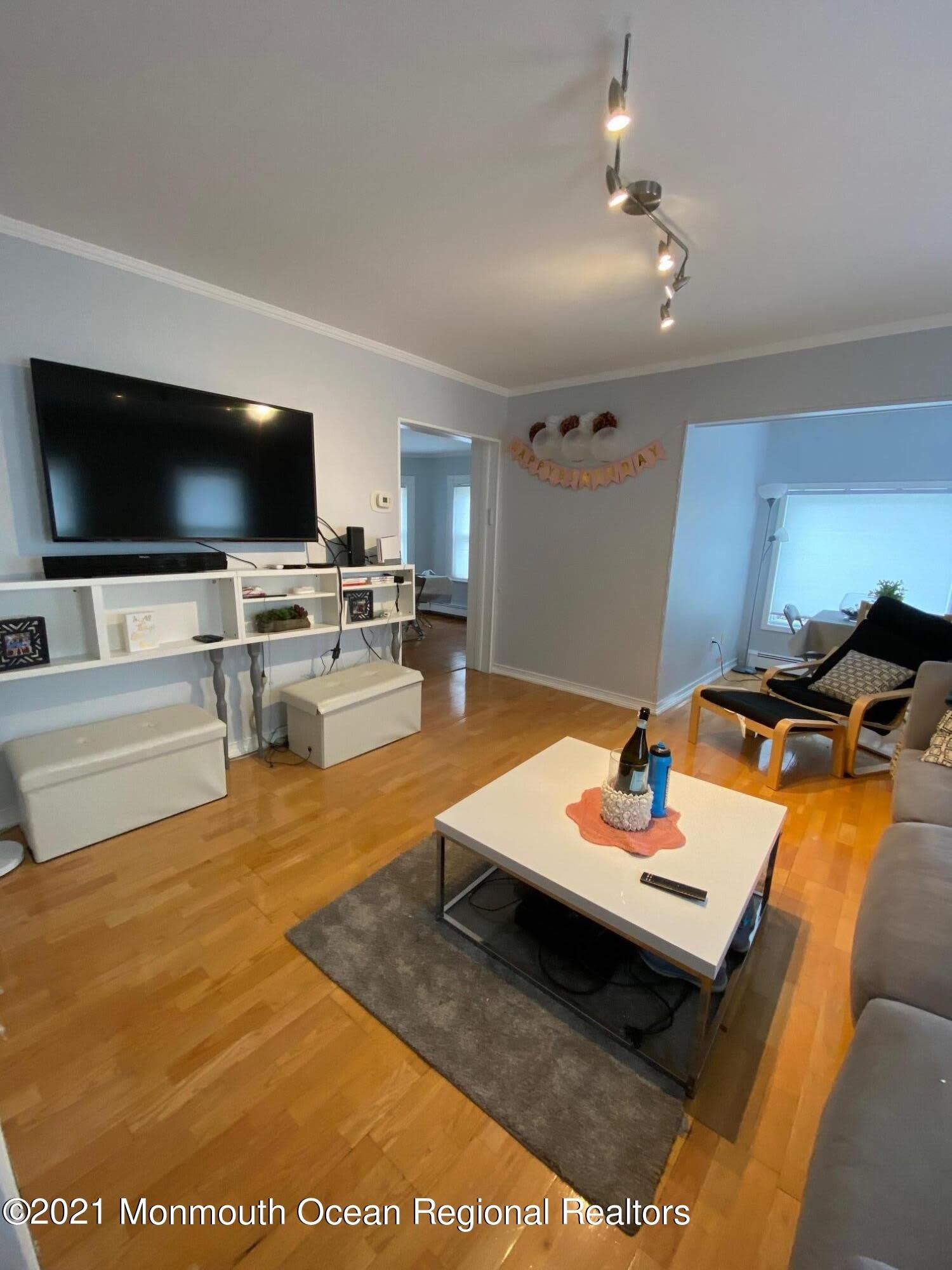 80 Monmouth Road – photo 2
