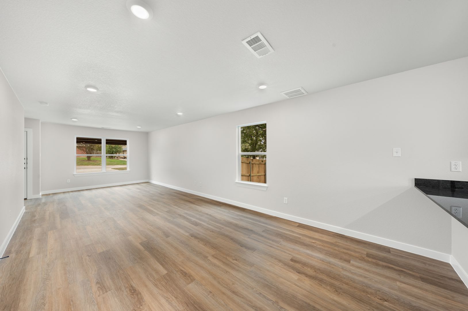 Brand New, Modern, and Ready for You in Temple, TX! – photo 4