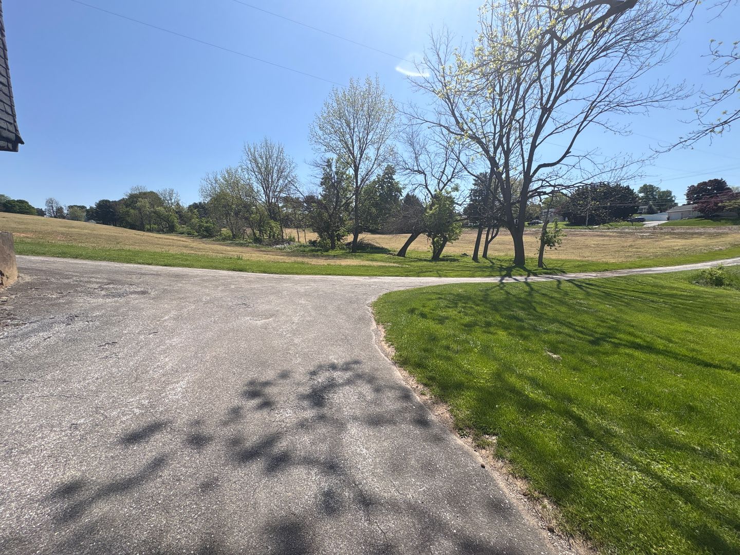 Short Term Lease Only-4 Bedroom 2 Bath Farmhouse, Pond, Acres, Dallastown SD – photo 5