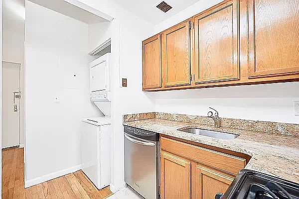 910 Park Pl Apt 1D – photo 5