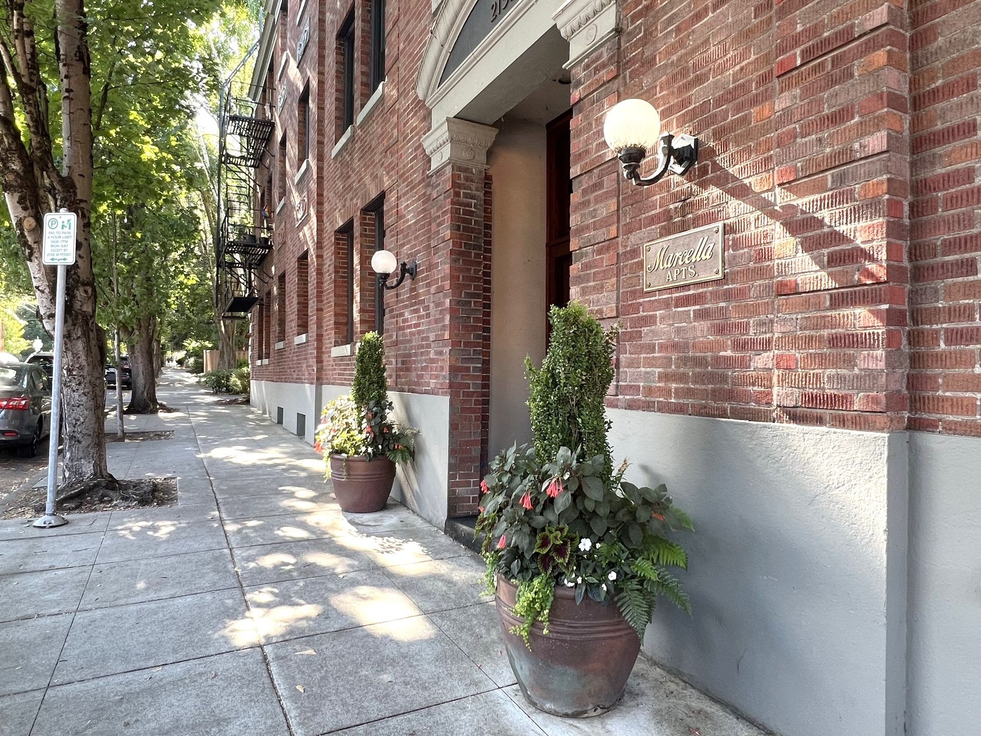 Marcella Apartments – photo 4