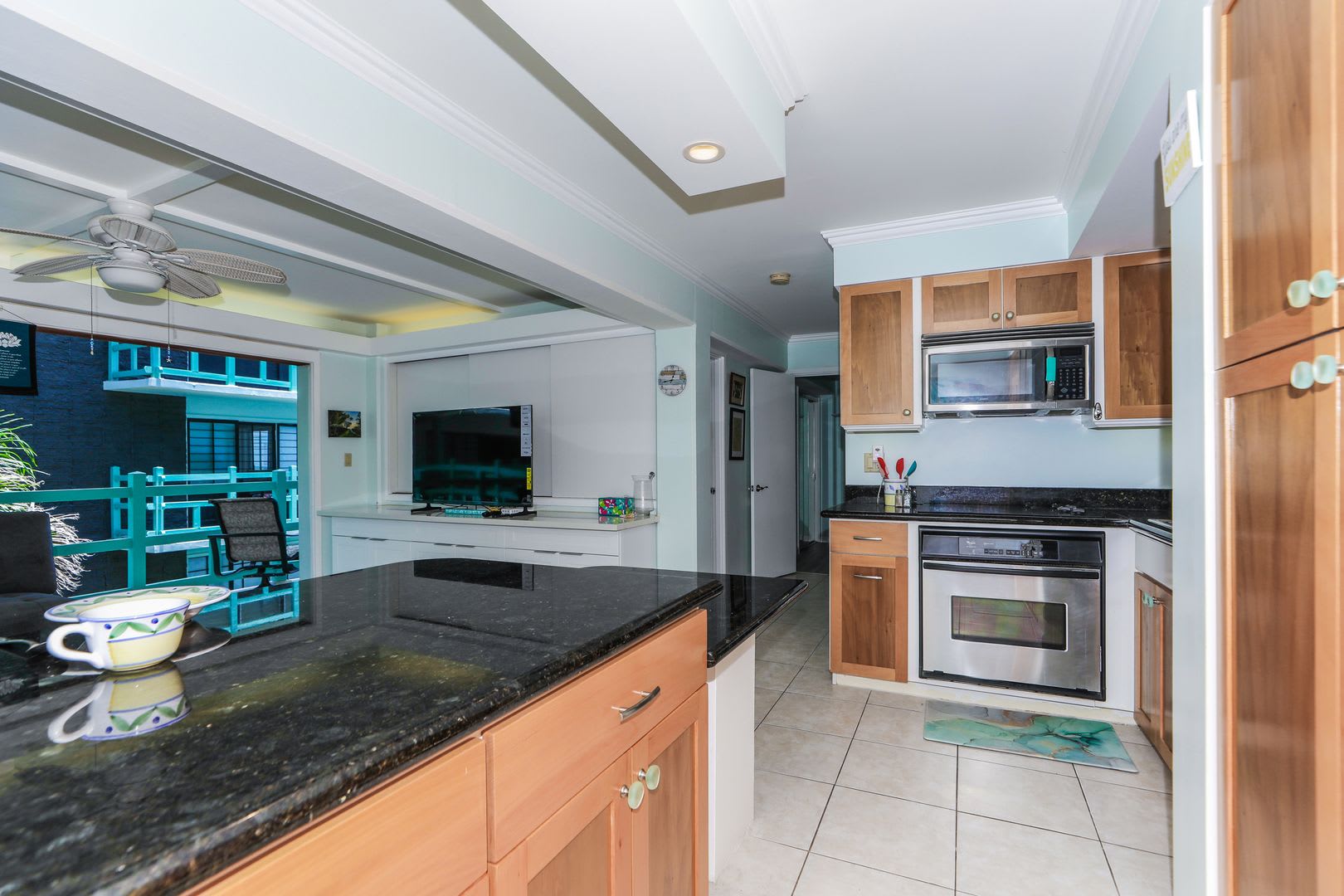Unparalleled Island Lifestyle_Furnished 2 bedroom Diamond Hd. Ambassador – photo 5