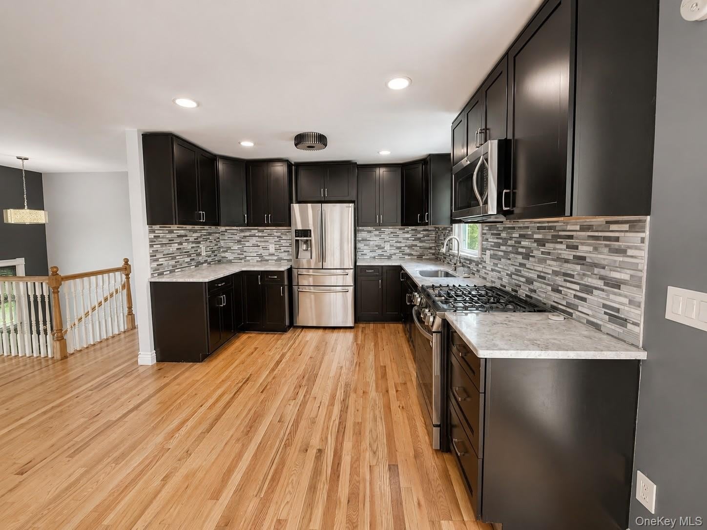 12 Dundee Circle – photo 3